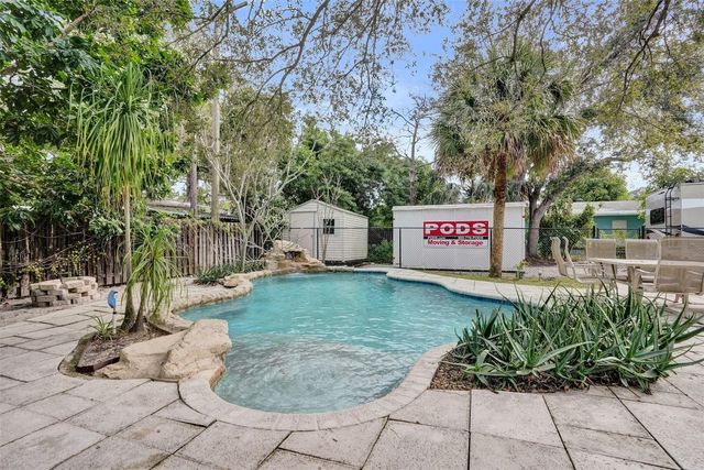 4165 SW 24th Street, Fort Lauderdale, FL 33317