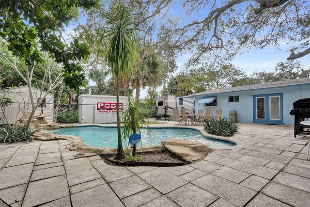 4165 SW 24th Street, Fort Lauderdale, FL 33317