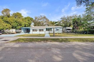 4165 SW 24th Street, Fort Lauderdale, FL 33317