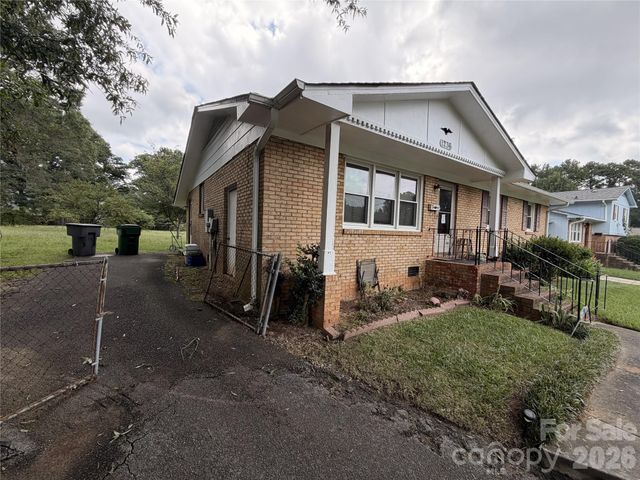 1236 Mt Kisco Drive, Charlotte, NC 28213