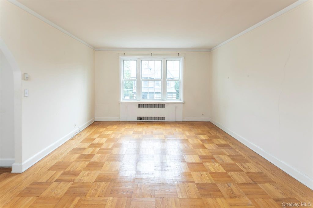 2 Midland Gardens Avenue 2C, Bronxville, NY 10708 — photo 4