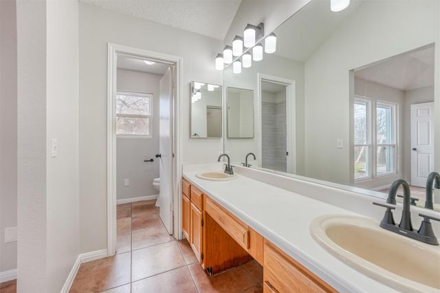 1002 Rambling TRL, Cedar Park, TX 78613