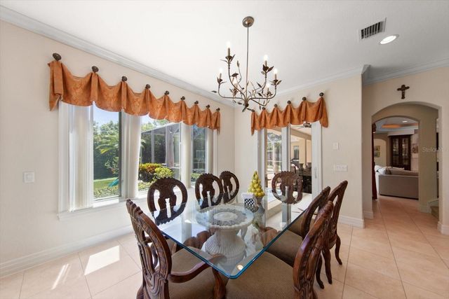 305 EASTLEIGH DRIVE, Belleair, FL 33756