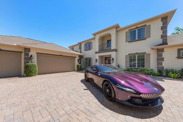305 EASTLEIGH DRIVE, Belleair, FL 33756
