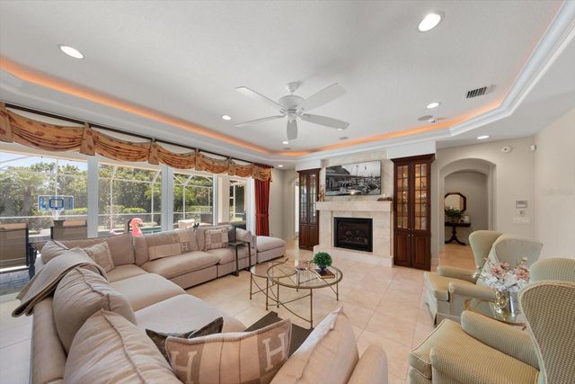 305 EASTLEIGH DRIVE, Belleair, FL 33756