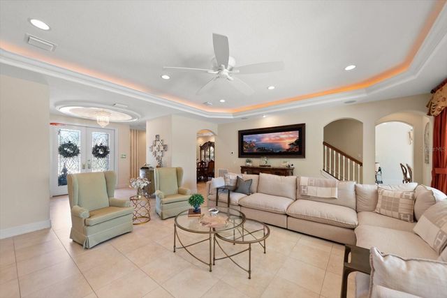 305 EASTLEIGH DRIVE, Belleair, FL 33756