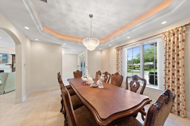 305 EASTLEIGH DRIVE, Belleair, FL 33756