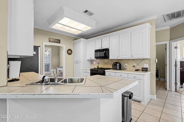 129 Warrior Lane, Clinton, MS 39056