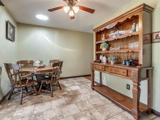 3323 Cox Circle, Choctaw, OK 73020
