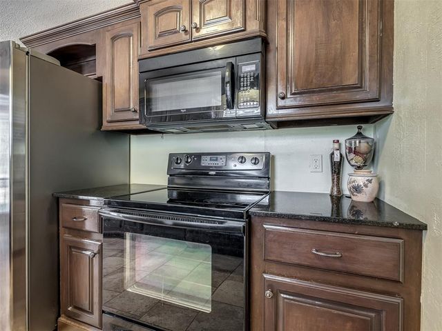 3323 Cox Circle, Choctaw, OK 73020