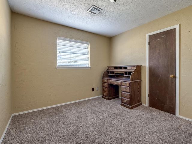 3323 Cox Circle, Choctaw, OK 73020