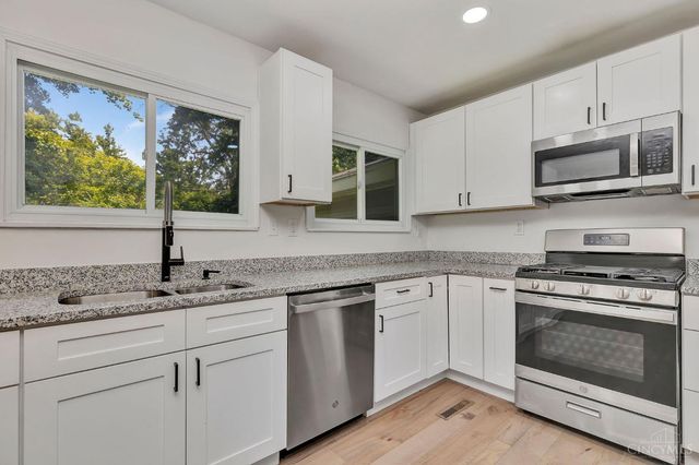 1382 Lela Lane, Miami Twp, OH 45150