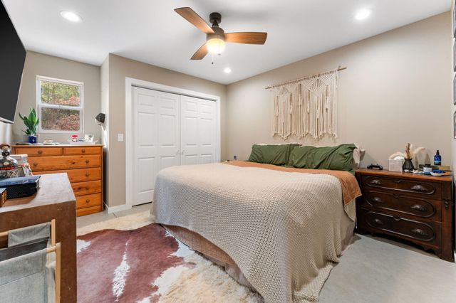 1683 E 900 N, Lake Village, IN 46349