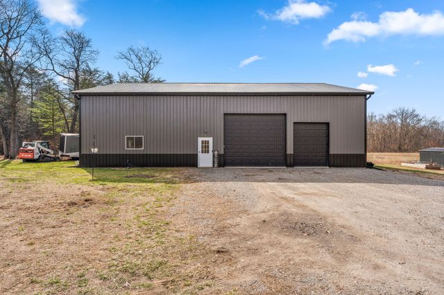 1683 E 900 N, Lake Village, IN 46349