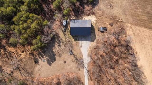 1683 E 900 N, Lake Village, IN 46349