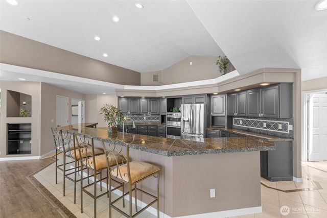 21503 60th Street E, Bonney Lake, WA 98390
