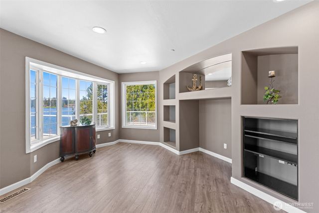 21503 60th Street E, Bonney Lake, WA 98390