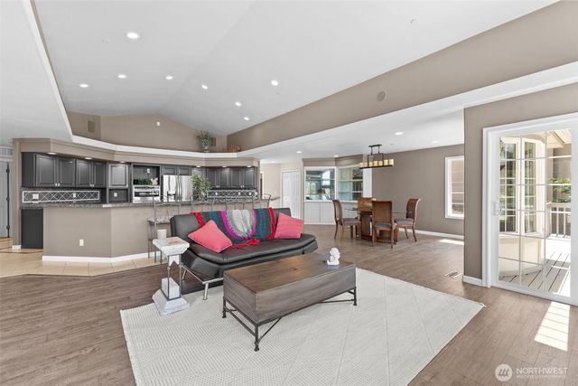 21503 60th Street E, Bonney Lake, WA 98390
