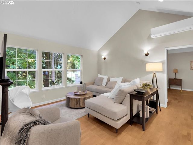 8425 Sw CURRY Dr, Wilsonville, OR 97070