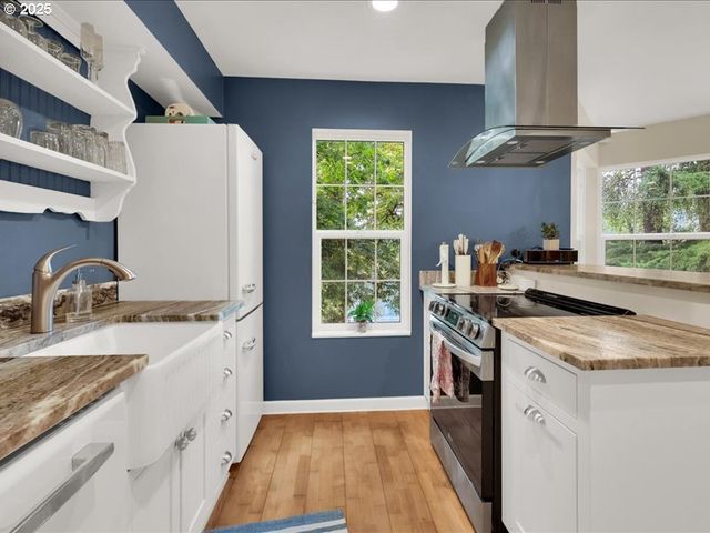 8425 Sw CURRY Dr, Wilsonville, OR 97070