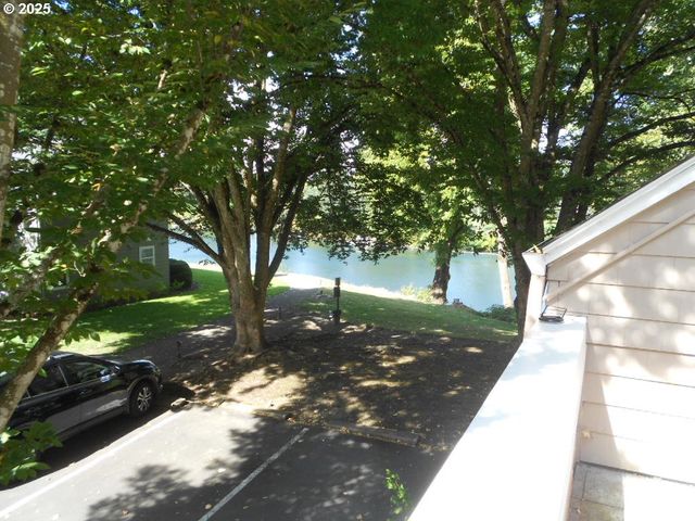 8425 Sw CURRY Dr, Wilsonville, OR 97070