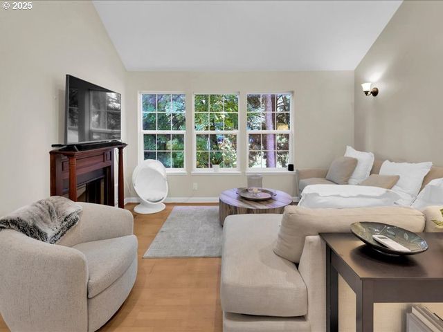 8425 Sw CURRY Dr, Wilsonville, OR 97070