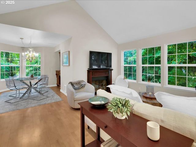 8425 Sw CURRY Dr, Wilsonville, OR 97070