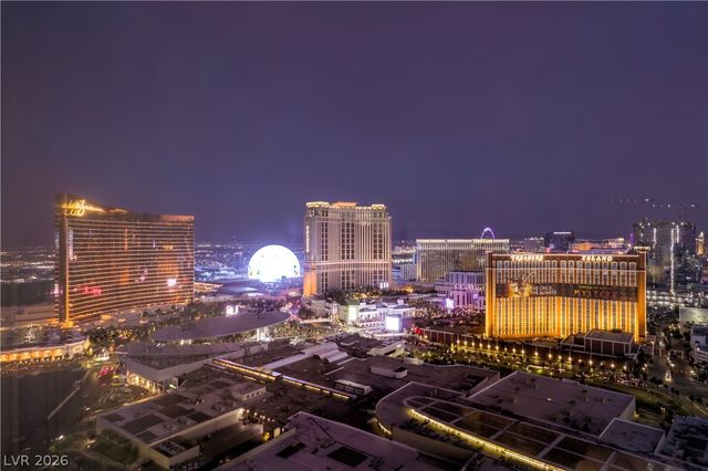 2000 Fashion Show Drive 4625, Las Vegas, NV 89109
