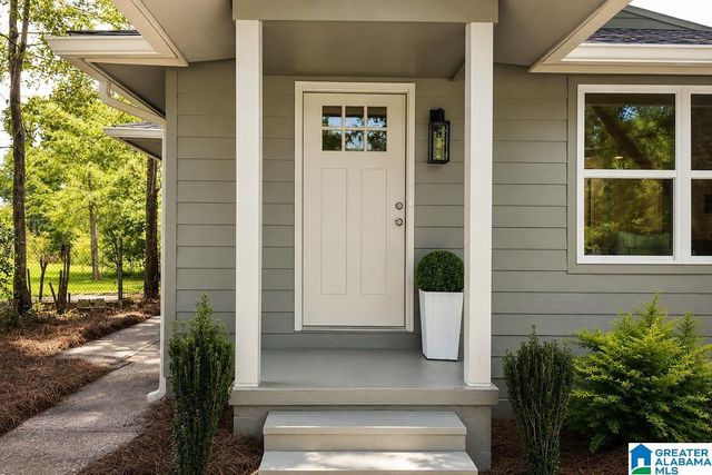 221 VETAVIA STREET, Irondale, AL 35210