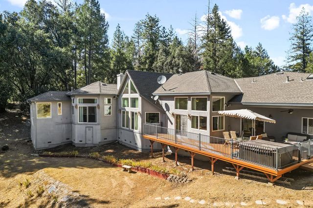 3235 Black Ridge Rd, Greenwood, CA 95635