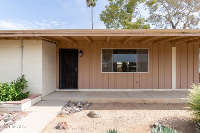 5901 N Oracle Rd Apt 12, Tucson, AZ 85704