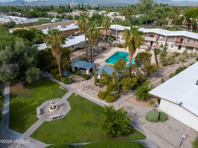 5901 N Oracle Rd Apt 12, Tucson, AZ 85704