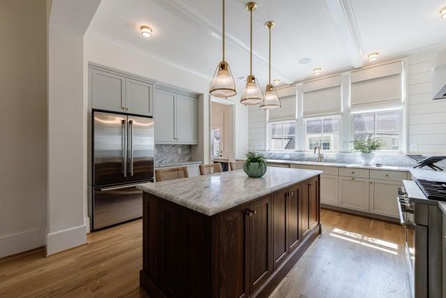 81 Delmont Drive, Atlanta, GA 30305