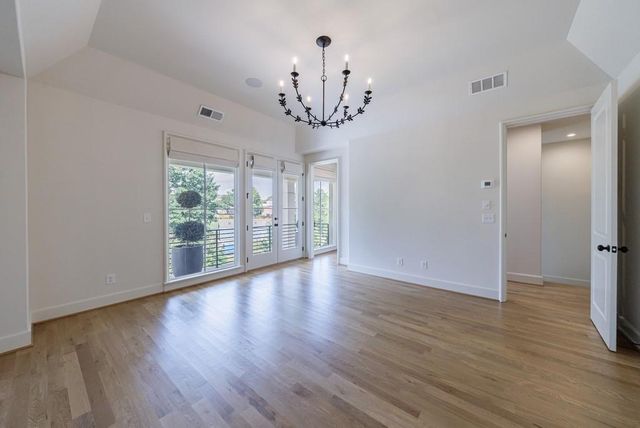 81 Delmont Drive, Atlanta, GA 30305
