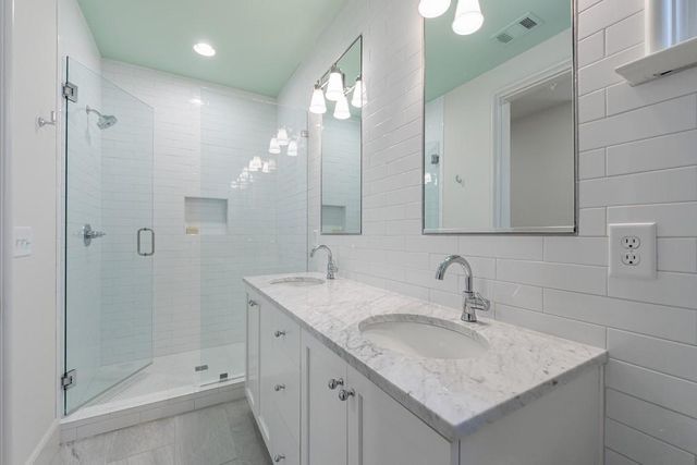 81 Delmont Drive, Atlanta, GA 30305