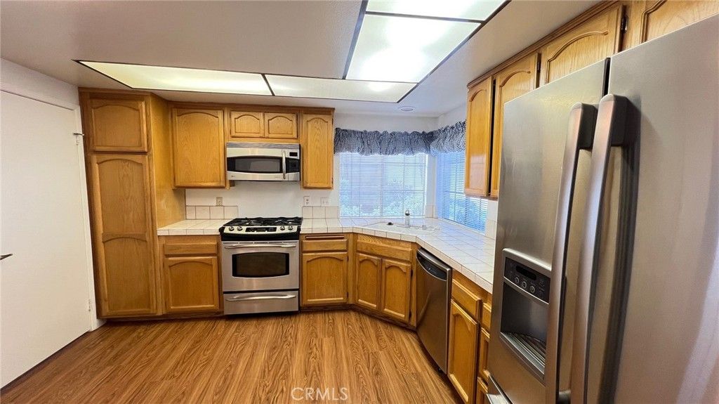 Image 10 of property listing at 19564 Eagle Ridge, Porter Ranch, CA 91326