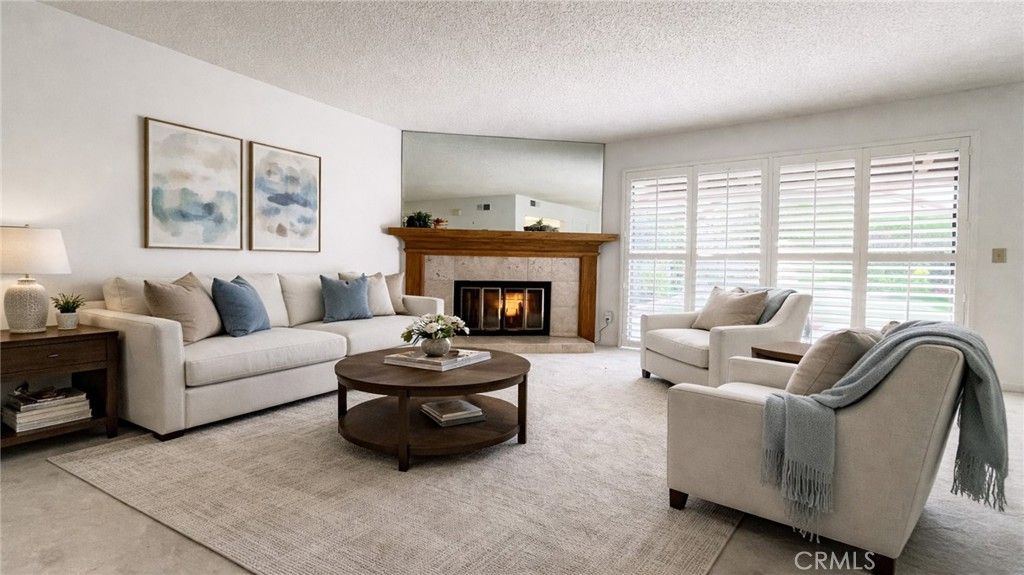 Image 5 of property listing at 19564 Eagle Ridge, Porter Ranch, CA 91326