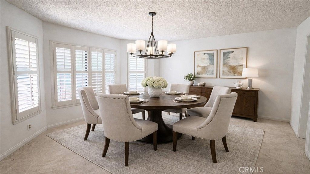 Image 9 of property listing at 19564 Eagle Ridge, Porter Ranch, CA 91326