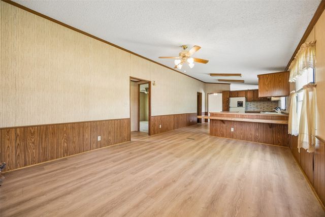 5701 Spring Street, Alvarado, TX 76009