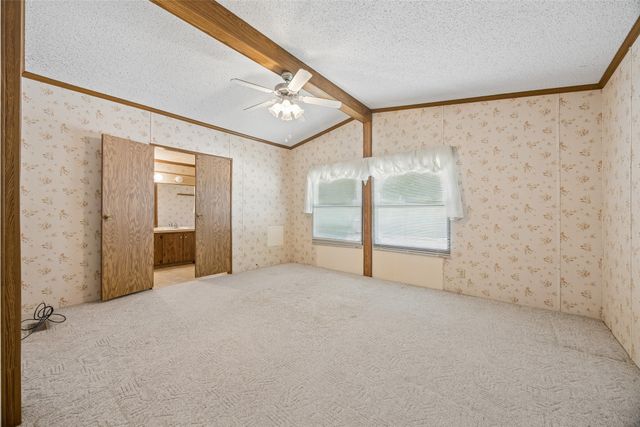 5701 Spring Street, Alvarado, TX 76009