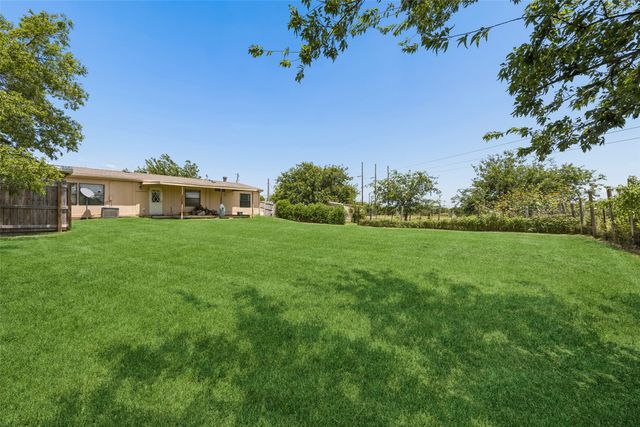 5701 Spring Street, Alvarado, TX 76009