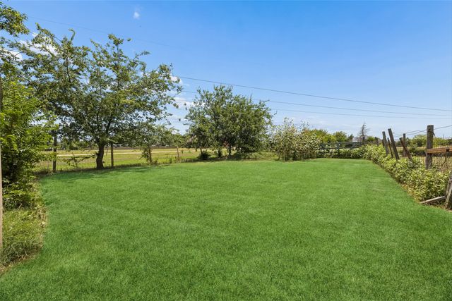 5701 Spring Street, Alvarado, TX 76009