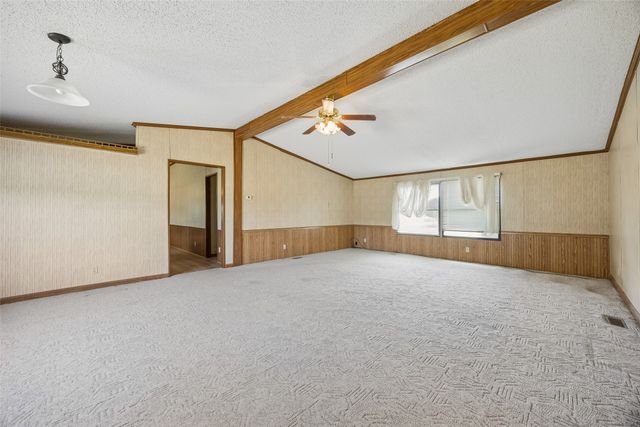 5701 Spring Street, Alvarado, TX 76009