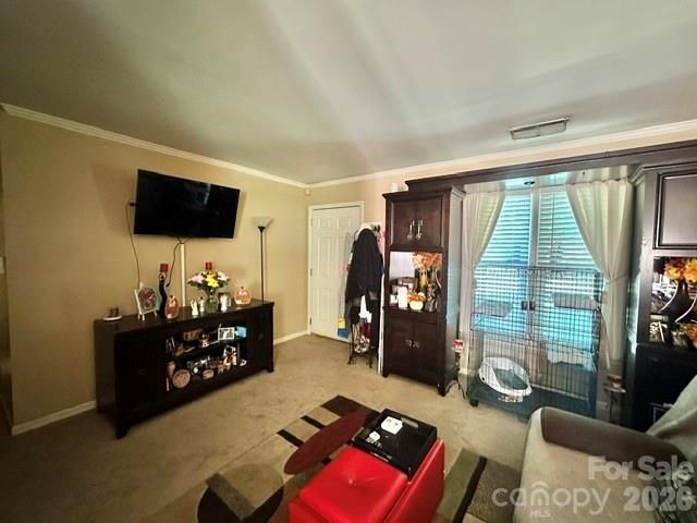 6042 Crape Myrtle Lane, Charlotte, NC 28216