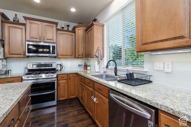 4542 W 5850 S, Hooper, UT 84315