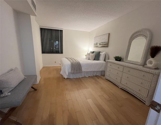 6269 PALMA DEL MAR BOULEVARD S 306, Tierra Verde, FL 33715