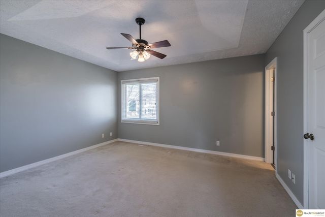 15526 Newell Street, Omaha, NE 68138