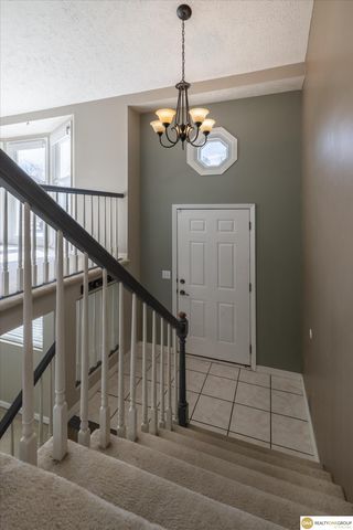 15526 Newell Street, Omaha, NE 68138