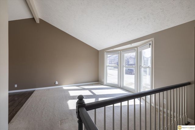 15526 Newell Street, Omaha, NE 68138