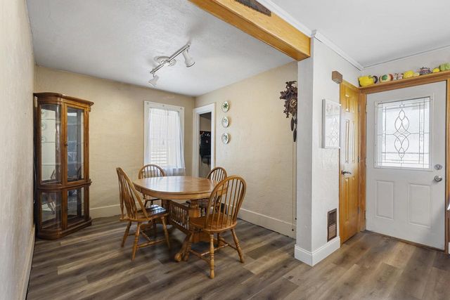 2152 S 72nd STREET, West Allis, WI 53219